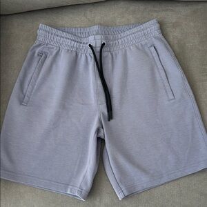 Old Navy Men Active Dynamic Gray Shorts